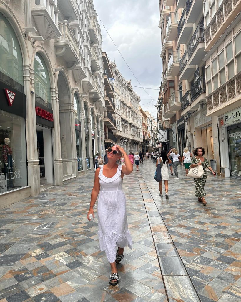 Meet one of the owners of Casa Kamari, Kirsty Thomas